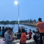 Respons Cepat Laporan Warga, Polresta Mamuju Turunkan Personel Cari Anak Tenggelam di Pantai Arteri 