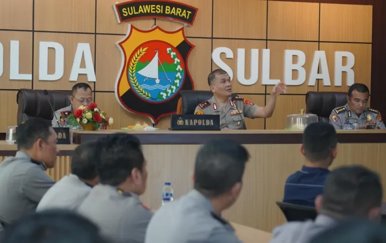 Pimpin Commander Wish, Kapolda Sulbar Irjen Pol Totok Suharyanto Tegaskan Disiplin dan Penguatan Kamtibmas