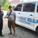 Samsat Keliling Beri Layanan Optimal di Karossa, Bapenda Sulbar Catat Penerimaan Pajak Capai Puluhan Juta Rupiah