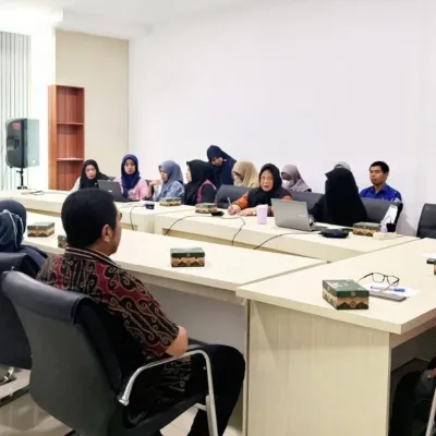 Perkuat Kepastian Hukum, Biro Hukum Sulbar Ikut Bahas PKS Beasiswa bagi Mahasiswa Tidak Mampu